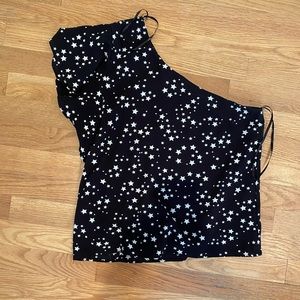 One shoulder star blouse